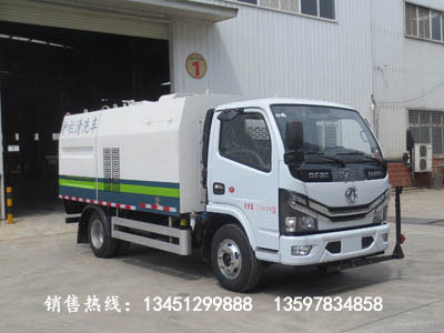 東風(fēng)小霸王護(hù)欄清洗車(chē)(國(guó)六)